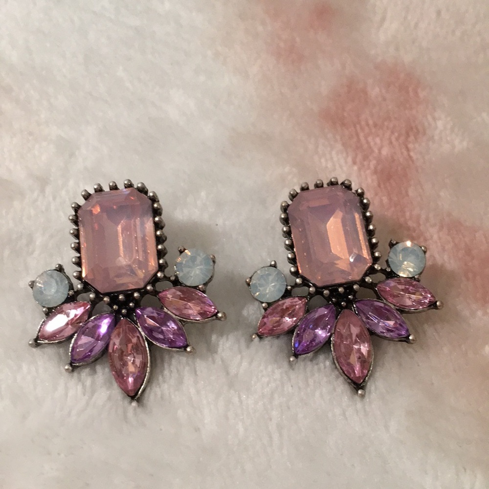 Pink Rhinestone Fashion Pierced Earrings NWT - Picture 5 of 5
